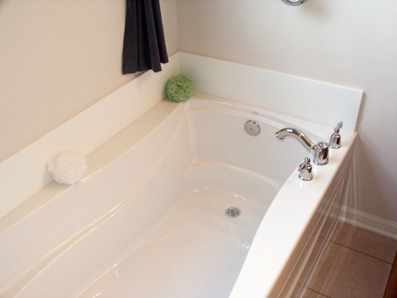 Tub Refinishing in Littleton, CO